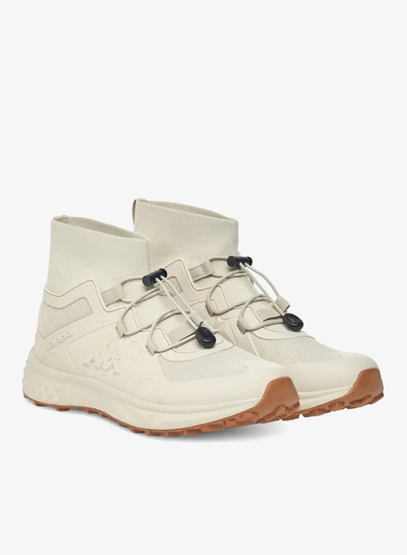 كابا حذاء رياضي نسائي بتفاصيل شعار وقفل سلكي